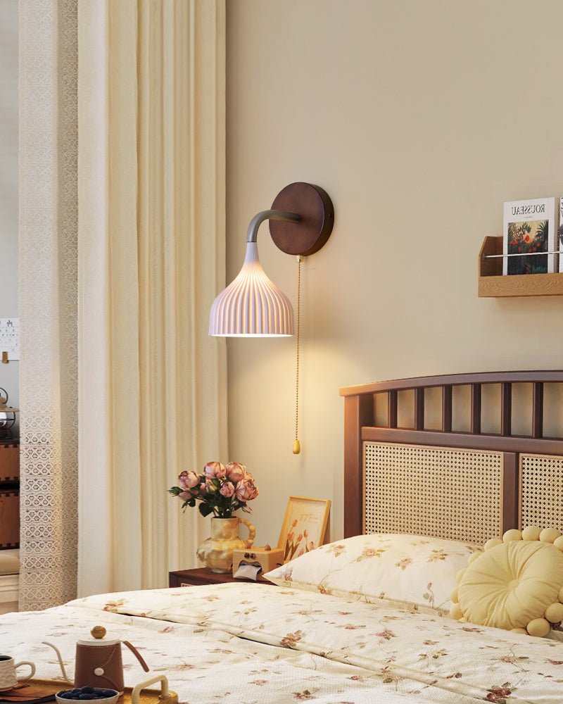 Cimararae Elegance lampada da parete in legno classico
