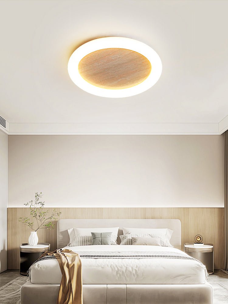 Kaia lampada da soffitto minimalista in travertino giallo con effetto alone