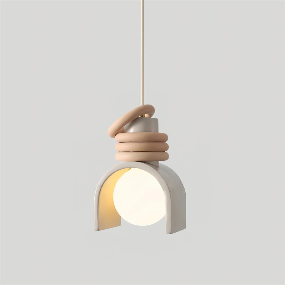 Lampada a sospensione con sfera in vetro per illuminare artisticamente le sale da pranzo