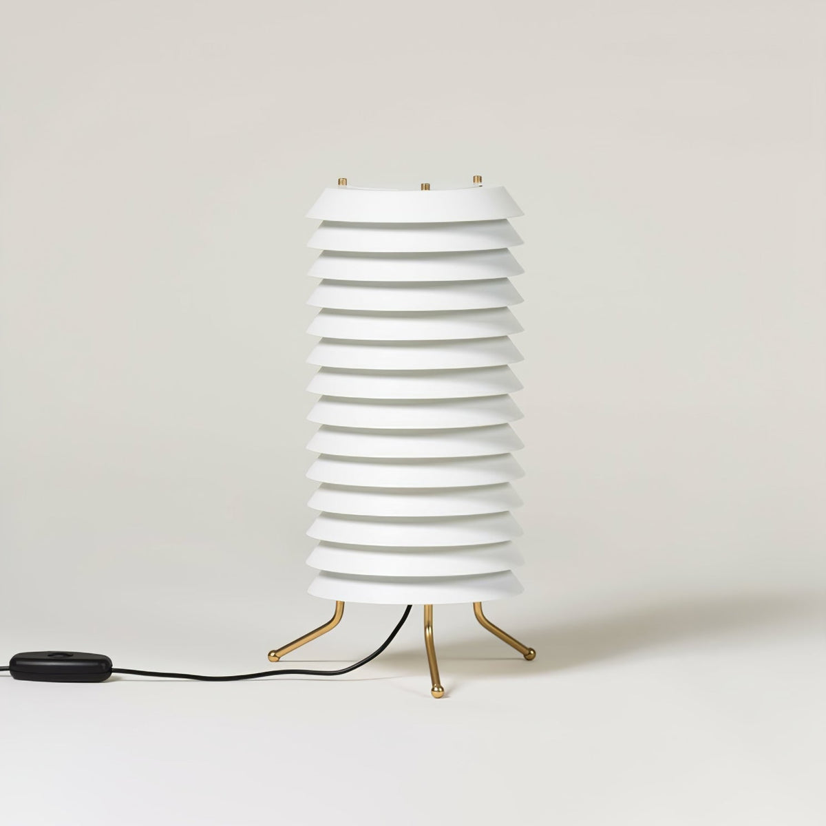 Orelelette lampada da tavolo Lattice Scandina