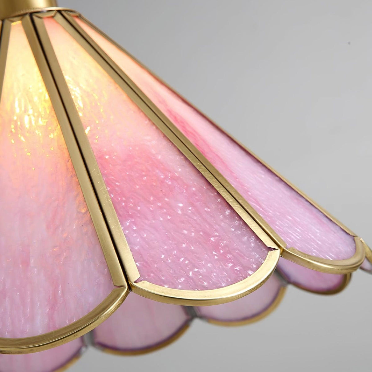 Lione lampada a sospensione in vetro colorato rosa
