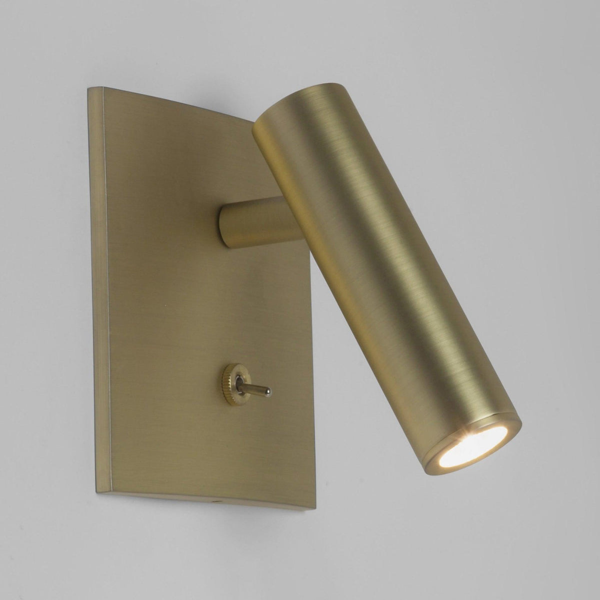 Teriiira Micro Square applique con Spotlight