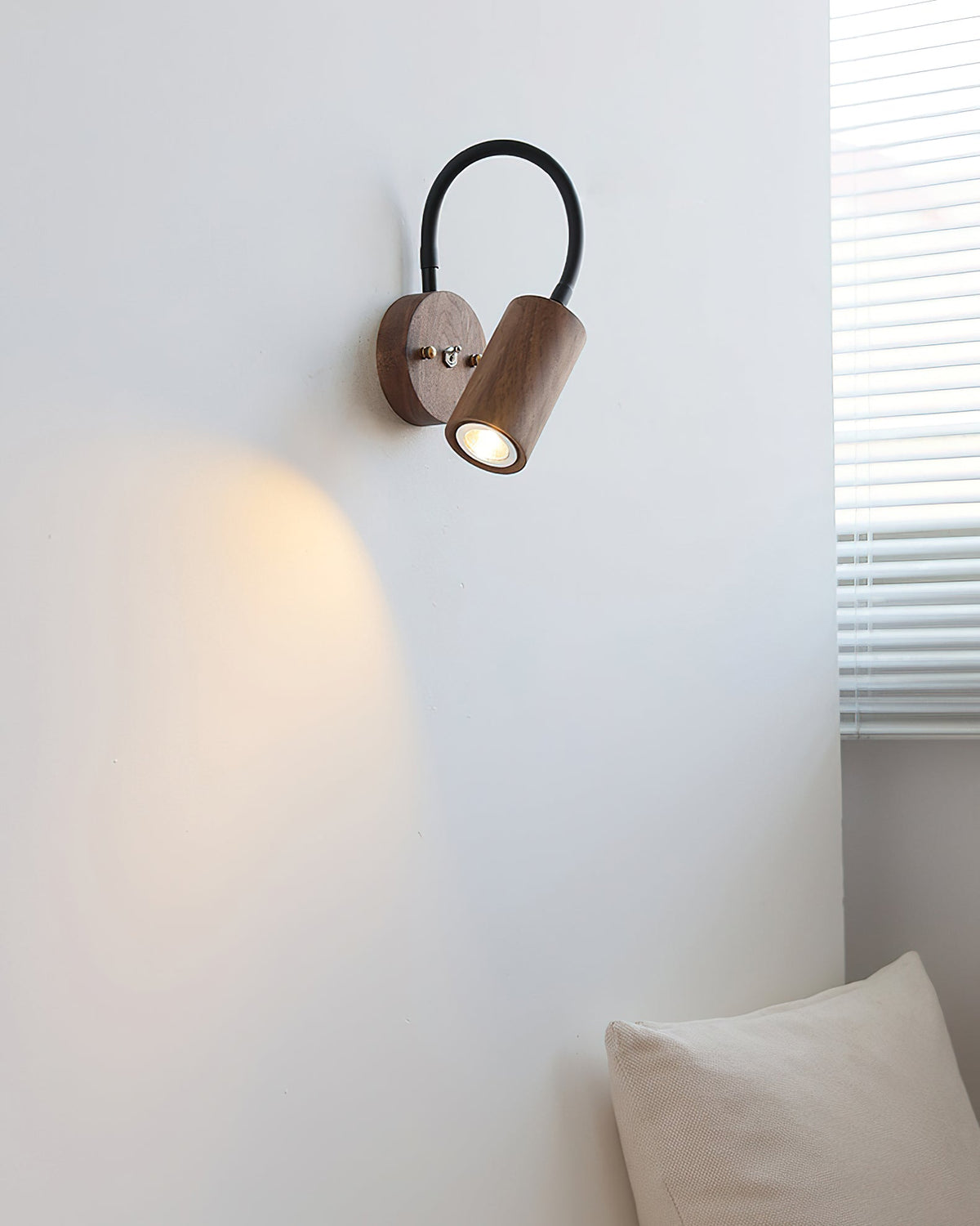 Selaora applique