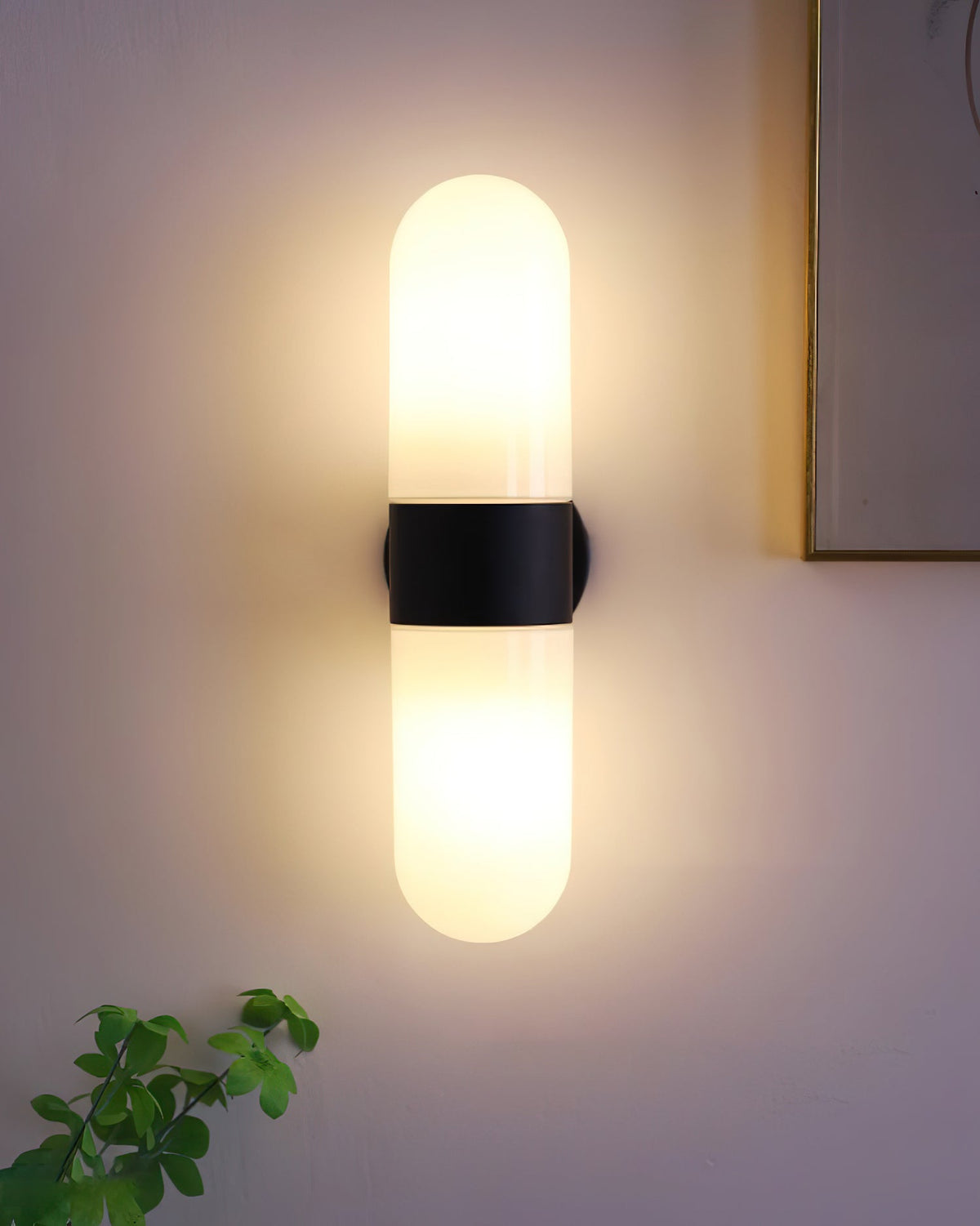 Lampada da parete in metallo e vetro, stile moderno minimalista verticale per camera da letto