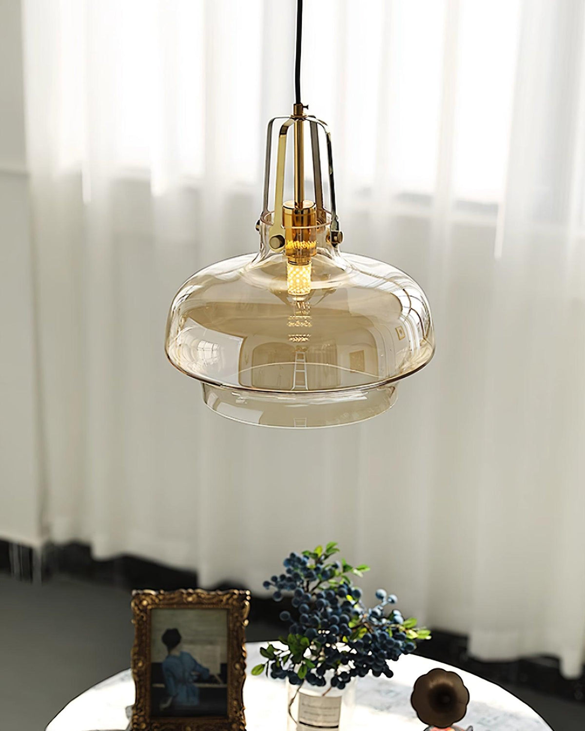 Liorarise lampada a sospensione in vetro Ambrato con Finiture in ottone