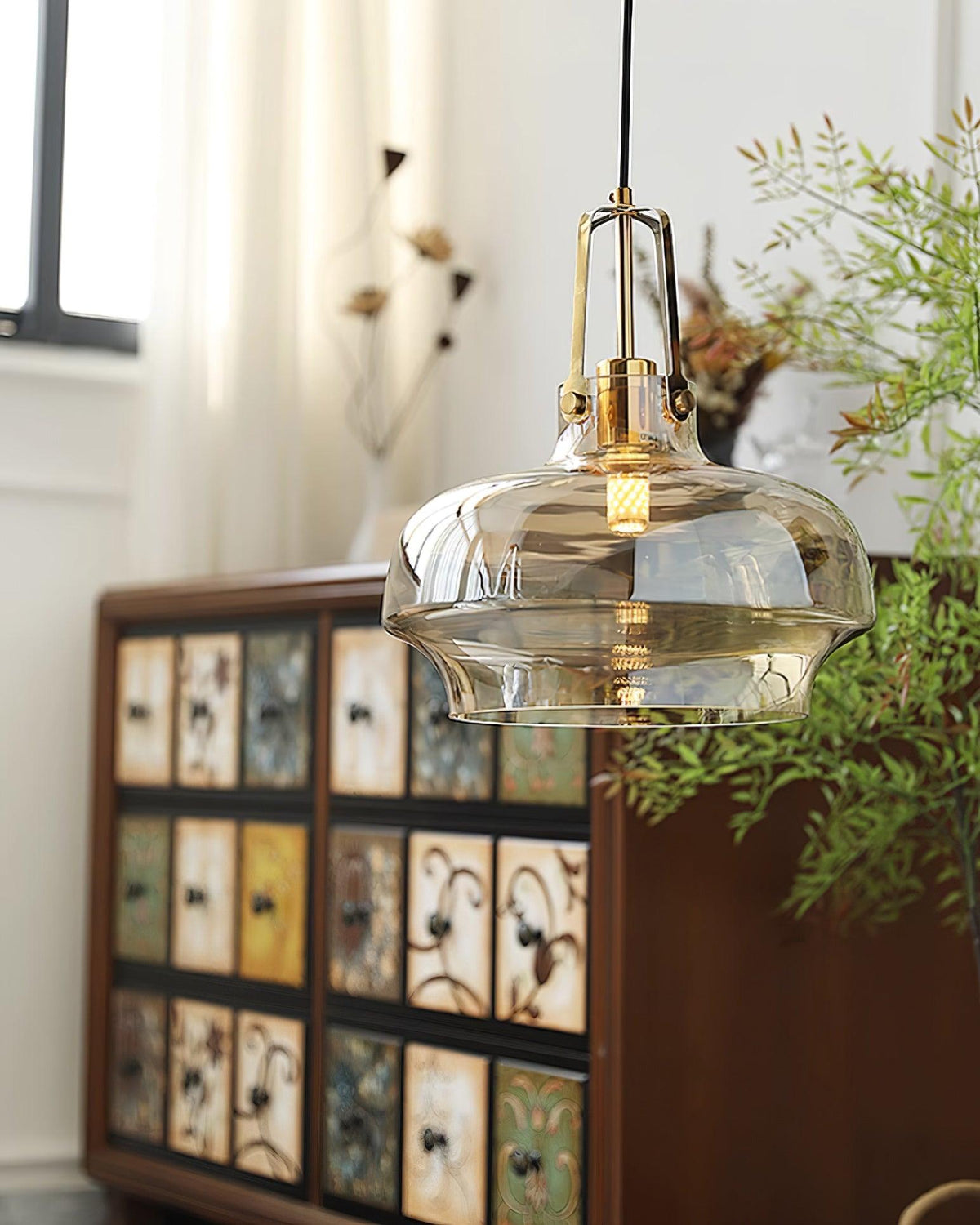 Liorarise lampada a sospensione in vetro Ambrato con Finiture in ottone