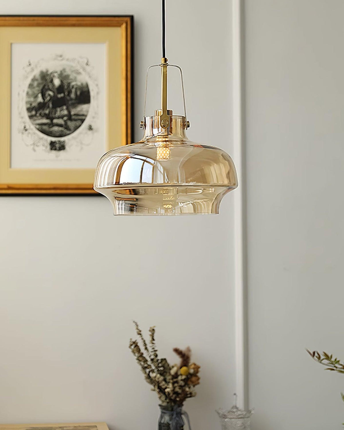 Liorarise lampada a sospensione in vetro Ambrato con Finiture in ottone