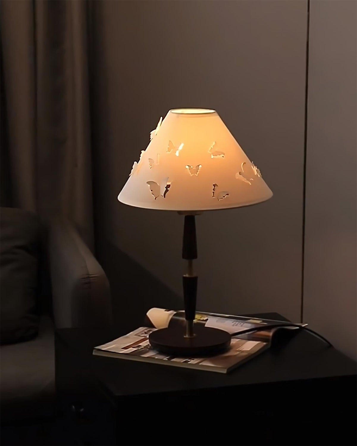 Lumuine lampada da tavolo