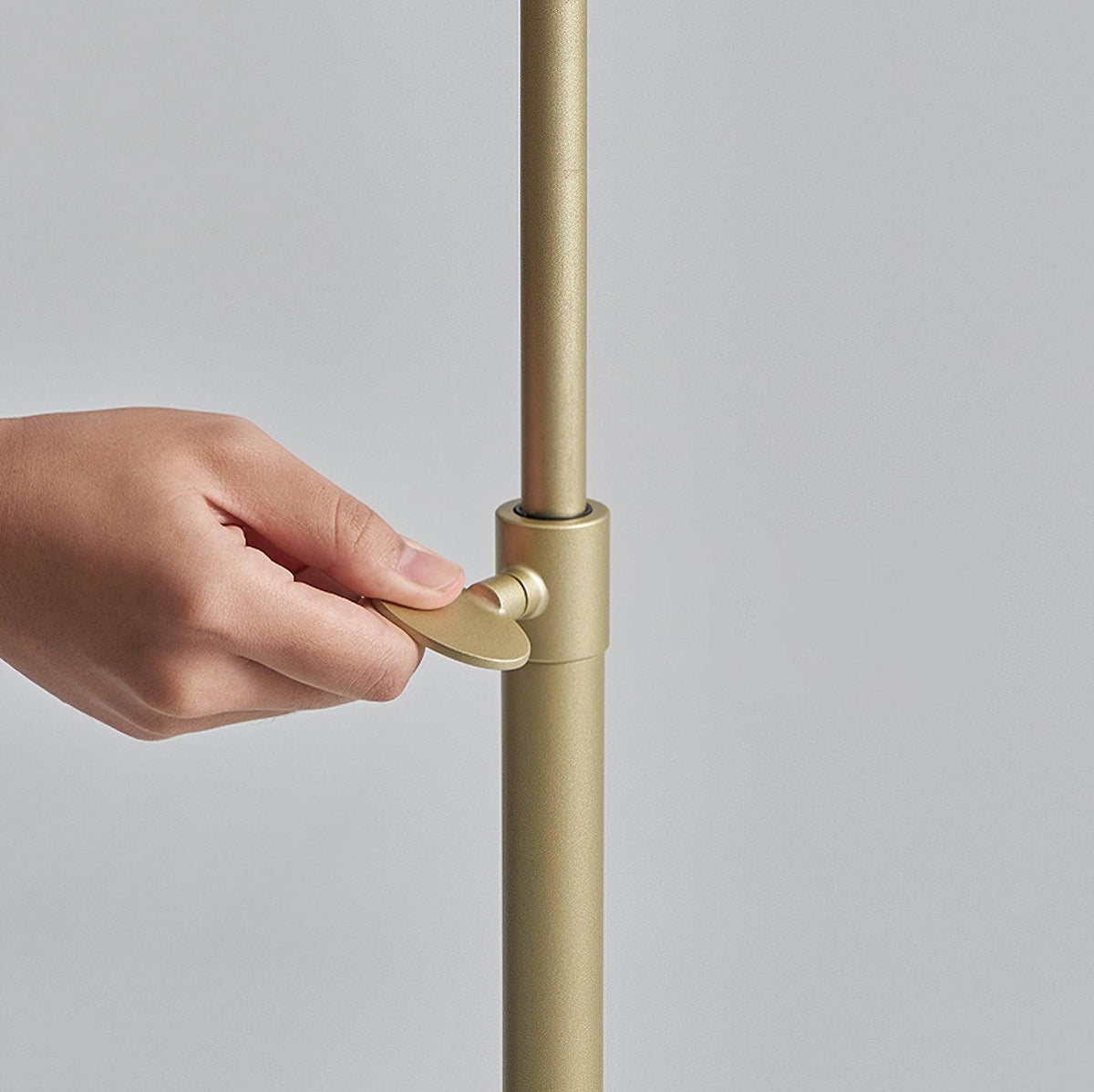 Unex lampada da tavolo in vetro oro artistico