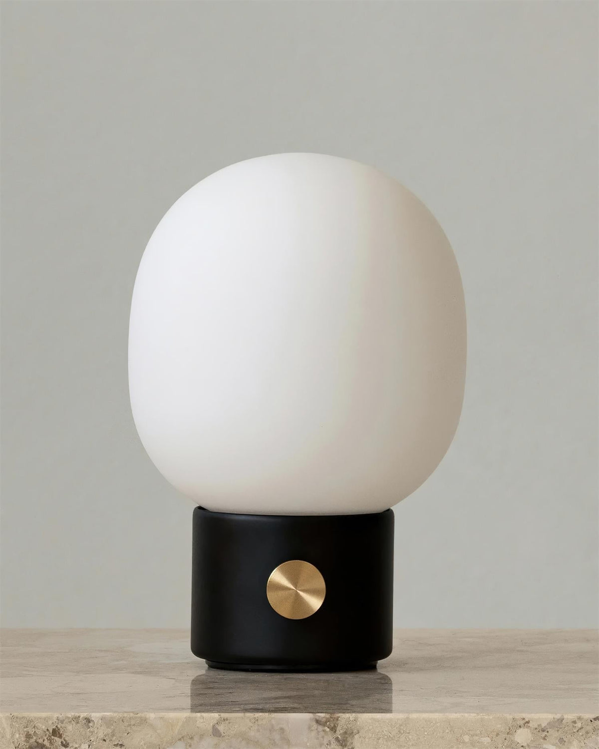Velaaya lampada da tavolo