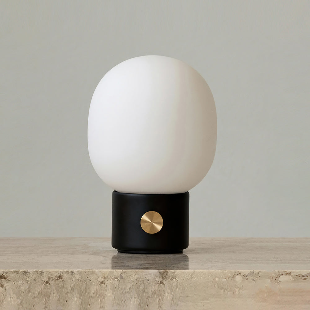 Velaaya lampada da tavolo