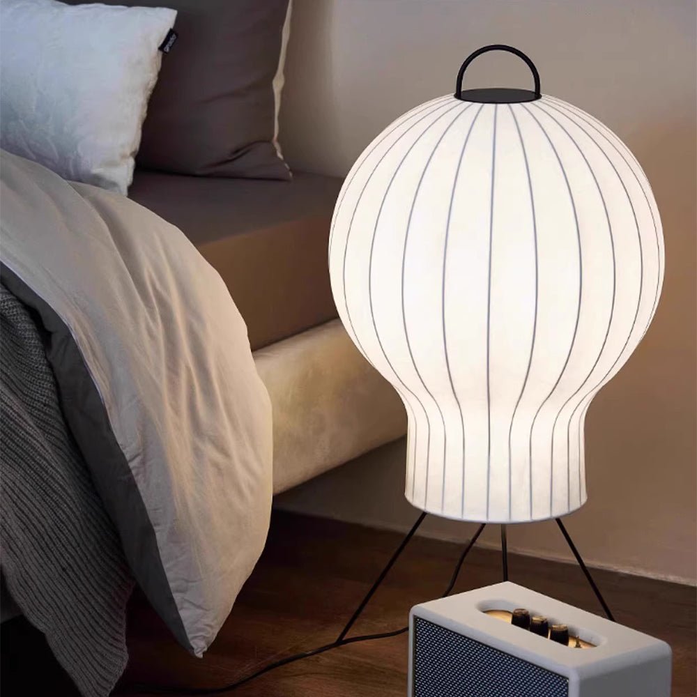 Balloon lampada da terra minimalista in Seta a globo