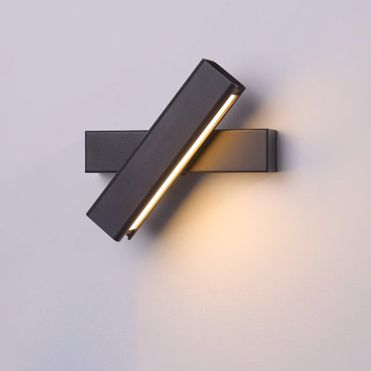 Lampada da parete regolabile in alluminio per camera da letto e soggiorno