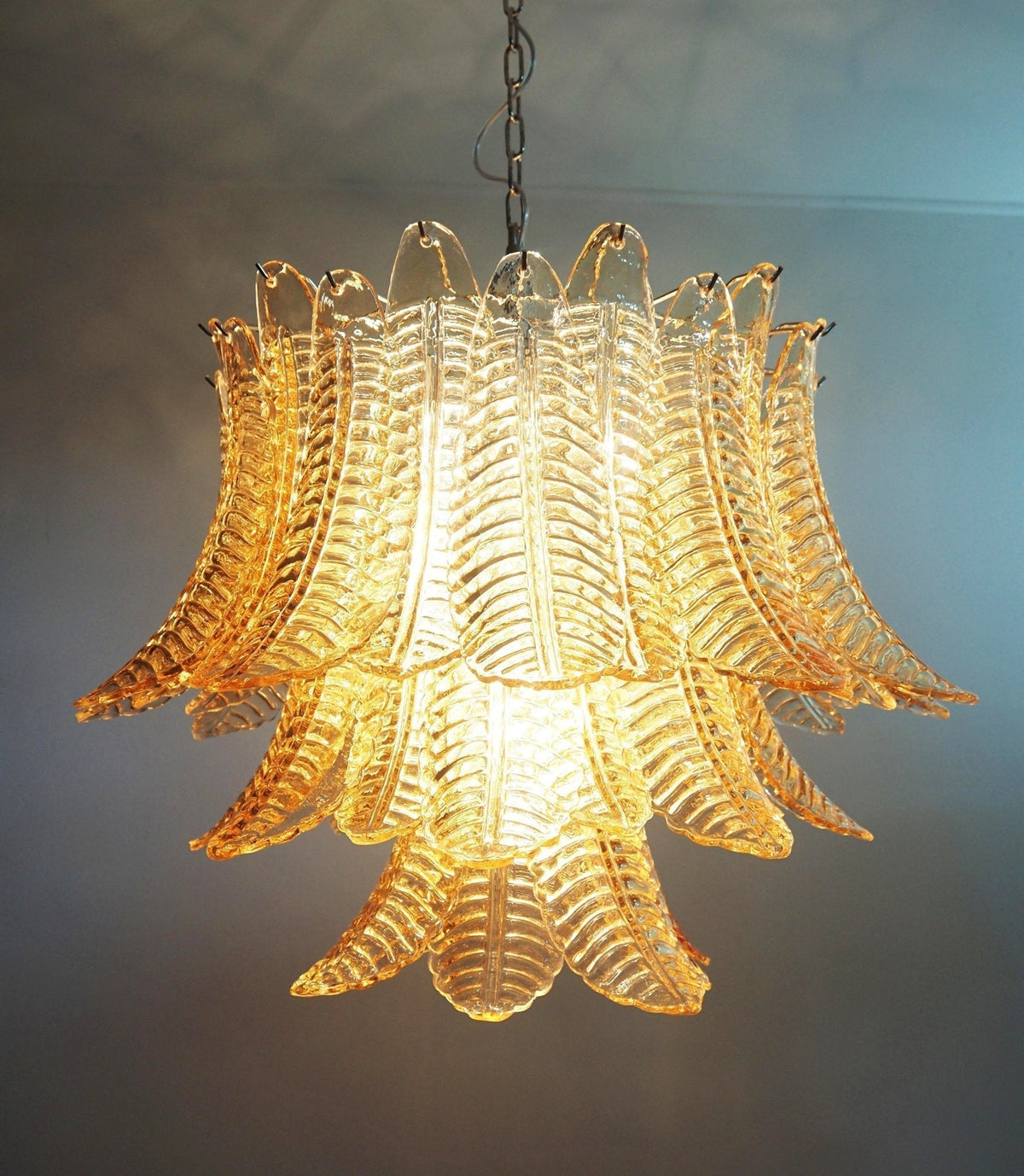 Lioreelle lampadario Foglie in vetro Ambrato Stratificato Eleganza Veneziana