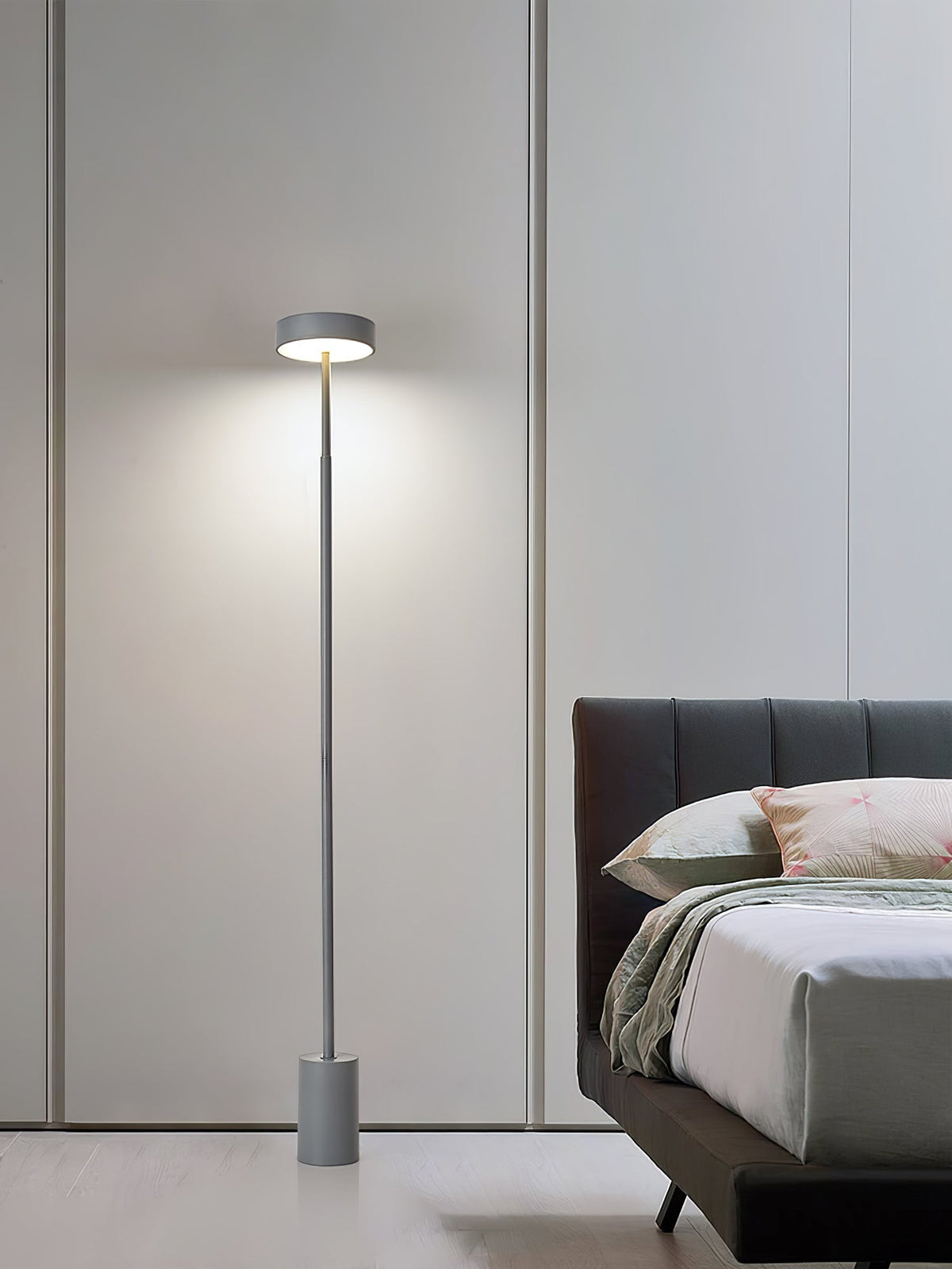 Circa lampada da terra minimalista Girevole