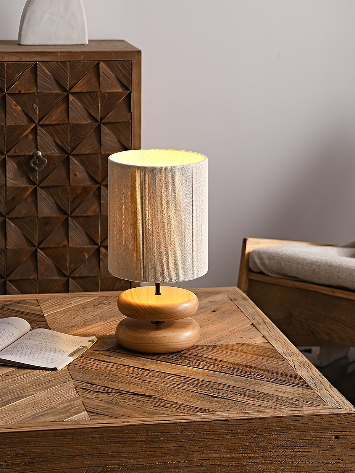 Morgan lampada da tavolo in legno minimalista