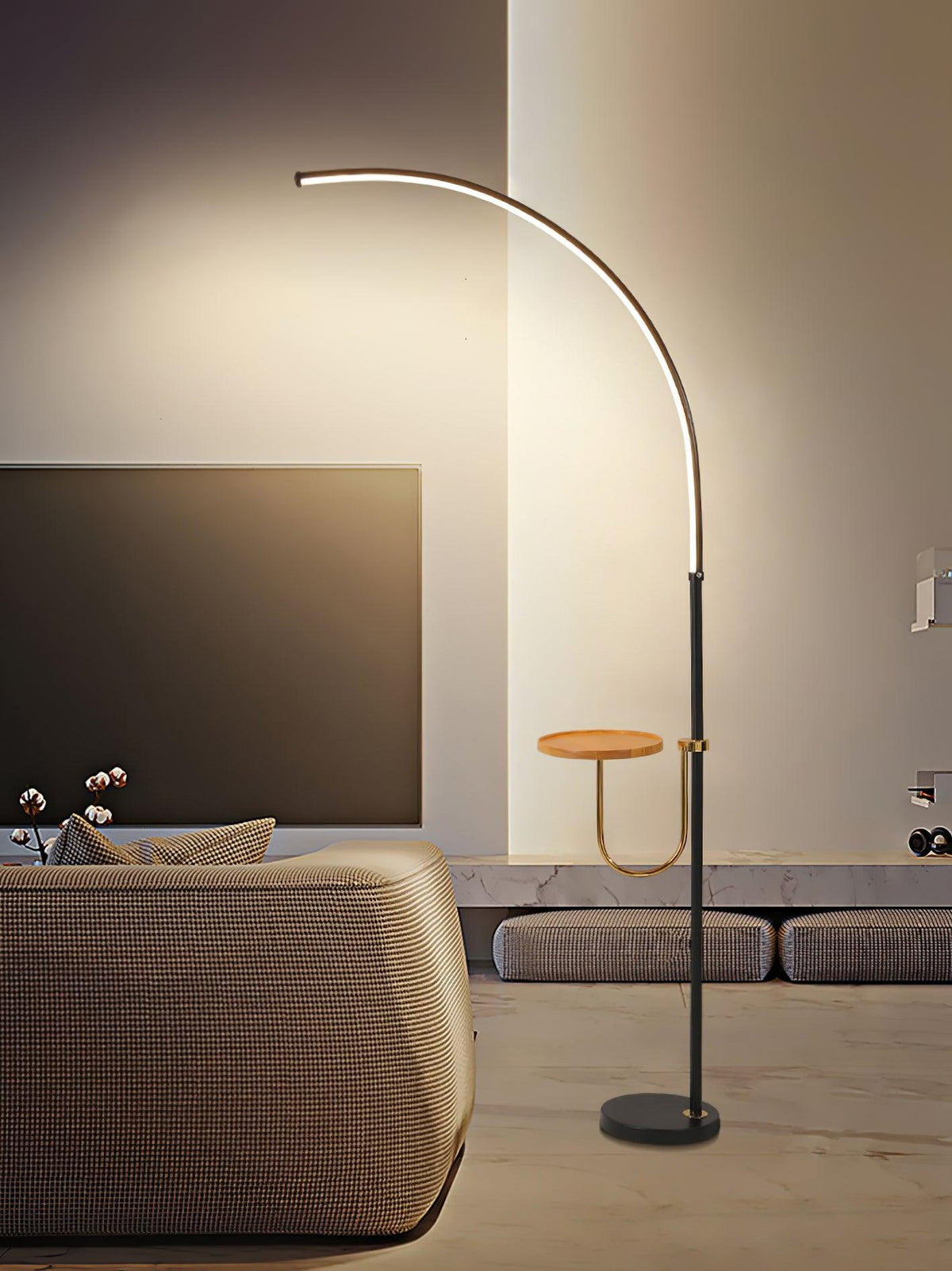 Tild lampada da terra in legno e Silicone