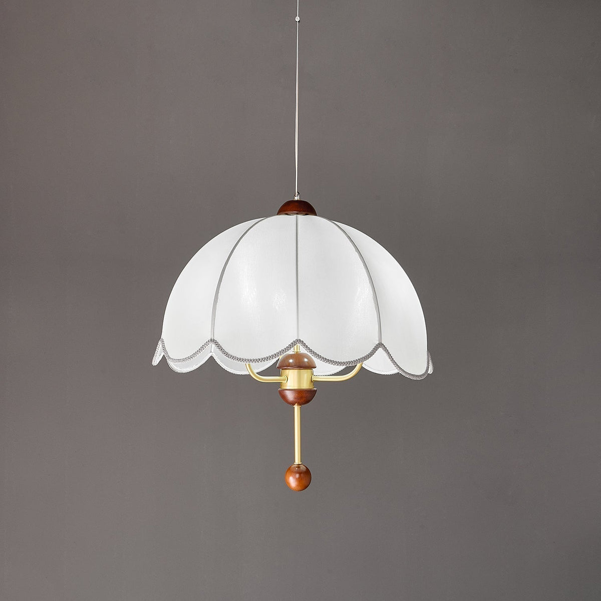 Varaeia Eleganza vintage in tessuto e legno lampada a sospensione