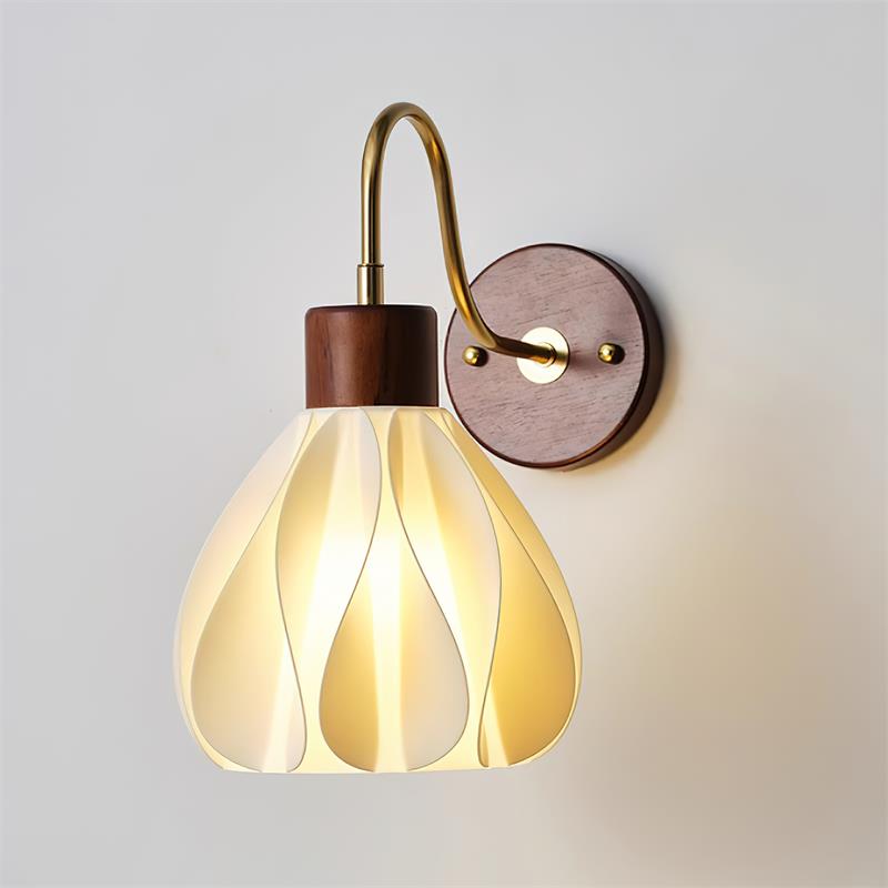 Pivona lampada da parete in vetro