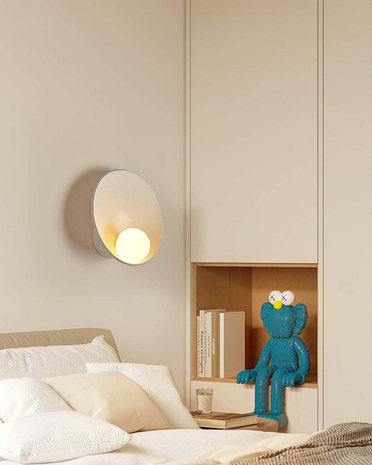 Auria applique