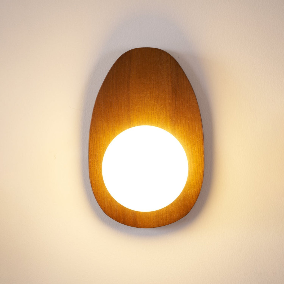 Nylaeiel lampada da parete in legno di noce con vetro