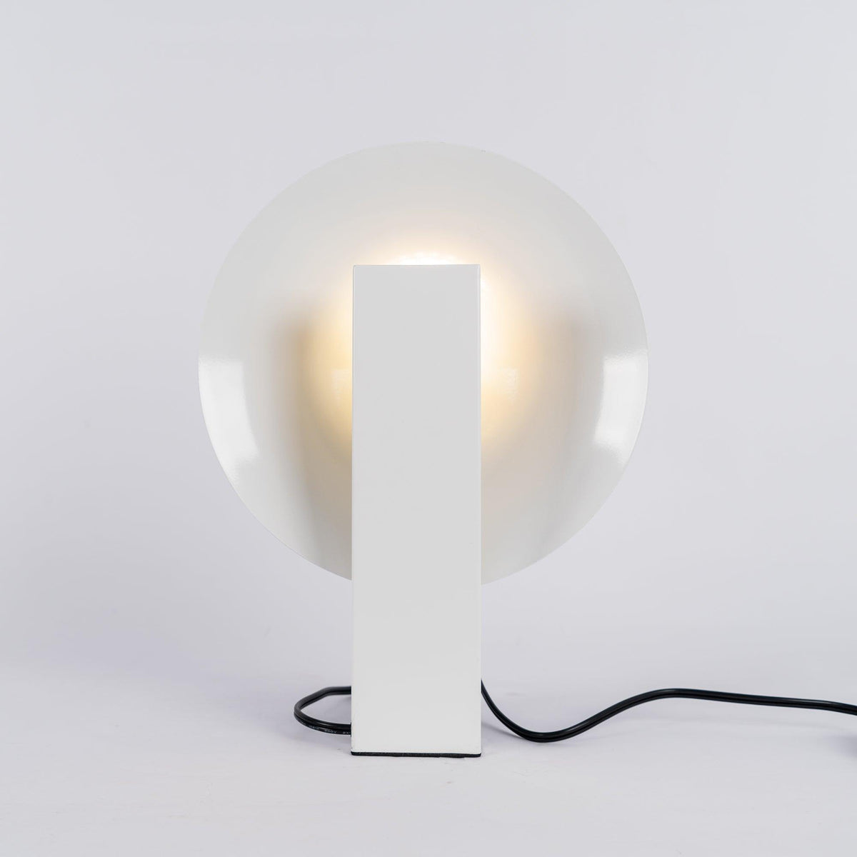 Cis lampada da tavolo minimalista