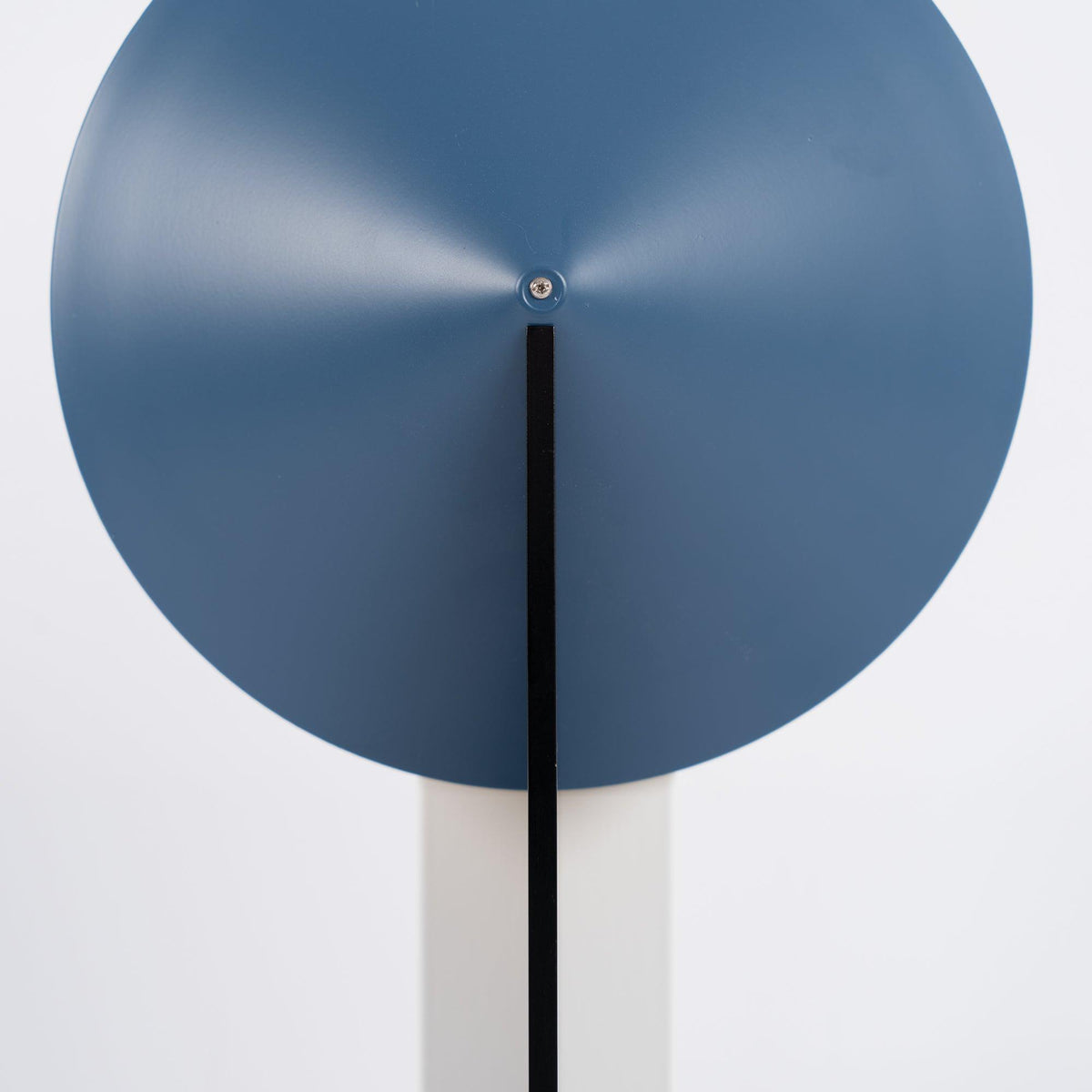 Cis lampada da tavolo minimalista