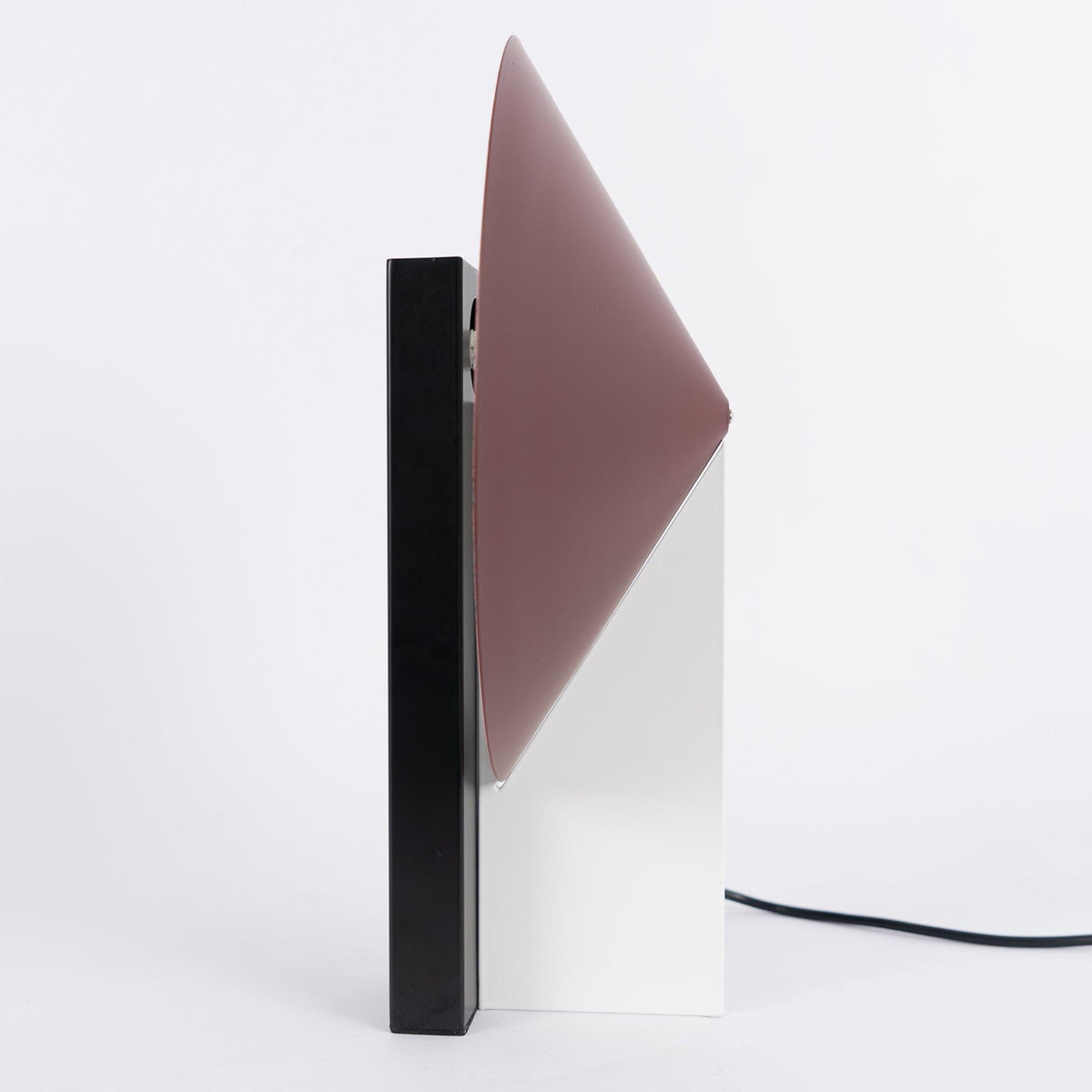Cis lampada da tavolo minimalista