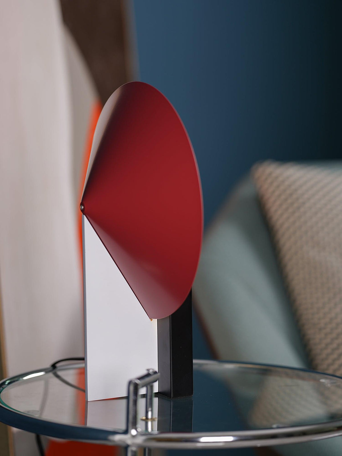 Cis lampada da tavolo minimalista