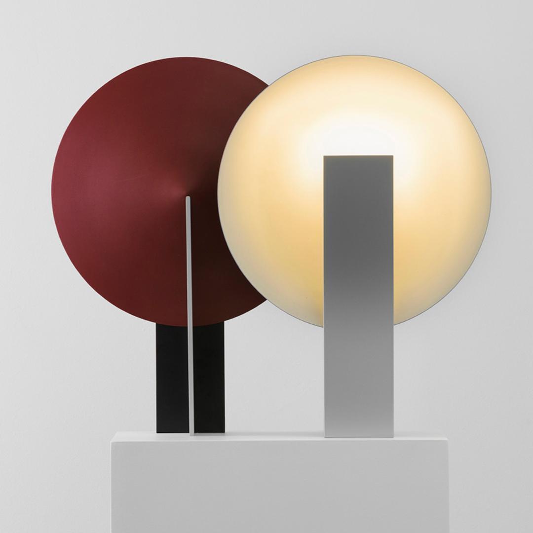 Cis lampada da tavolo minimalista