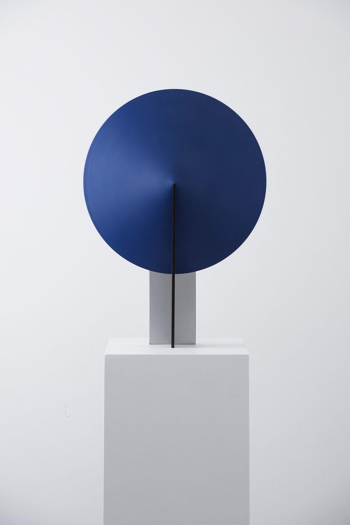 Cis lampada da tavolo minimalista