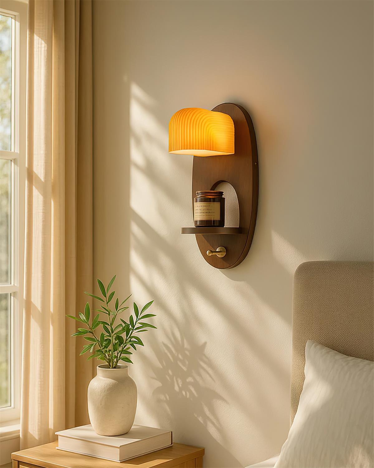 Ambria applique