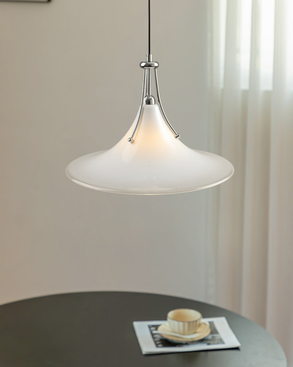 Orient lampada a sospensione con braccio oscillante