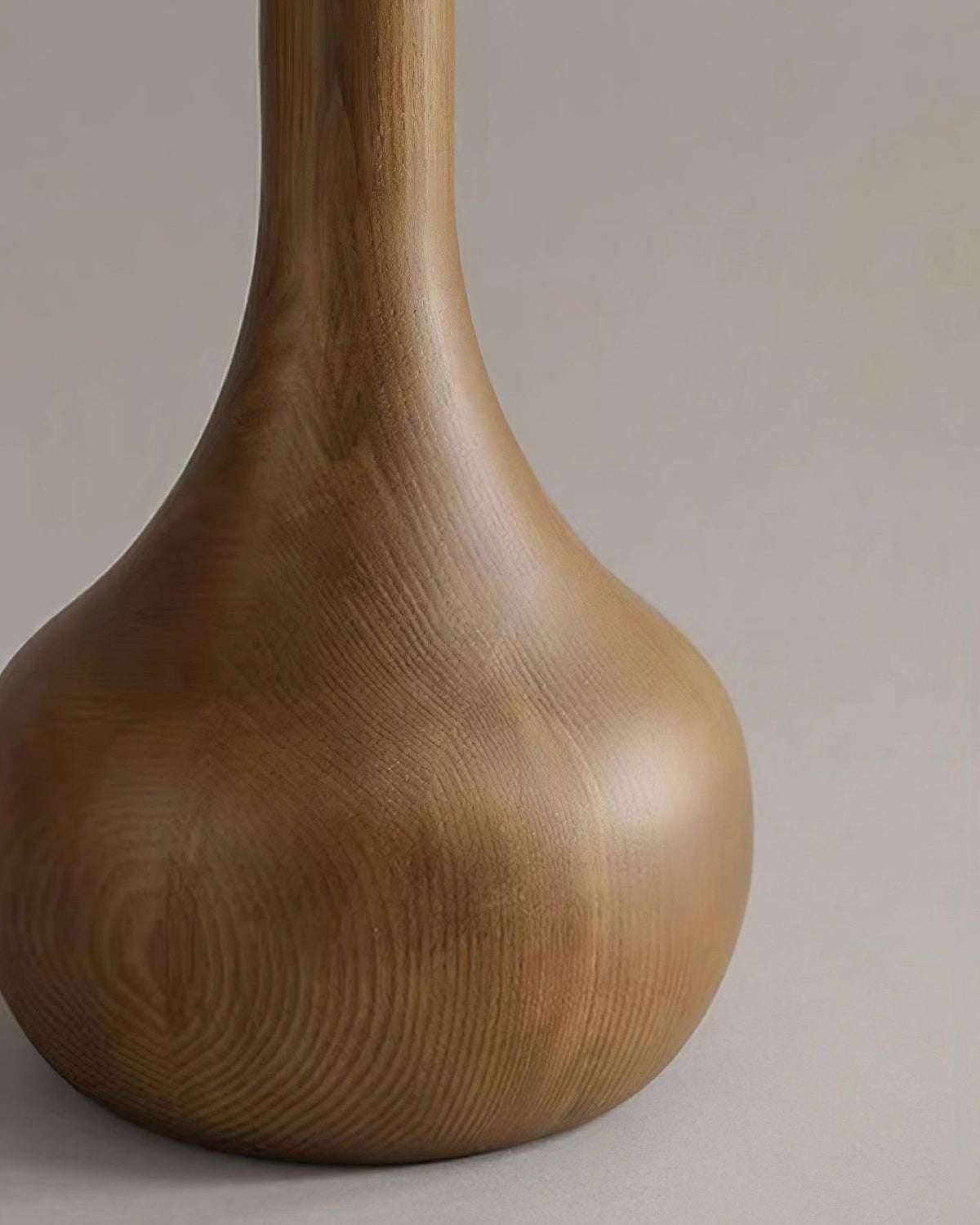 Cirerella lampada da terra