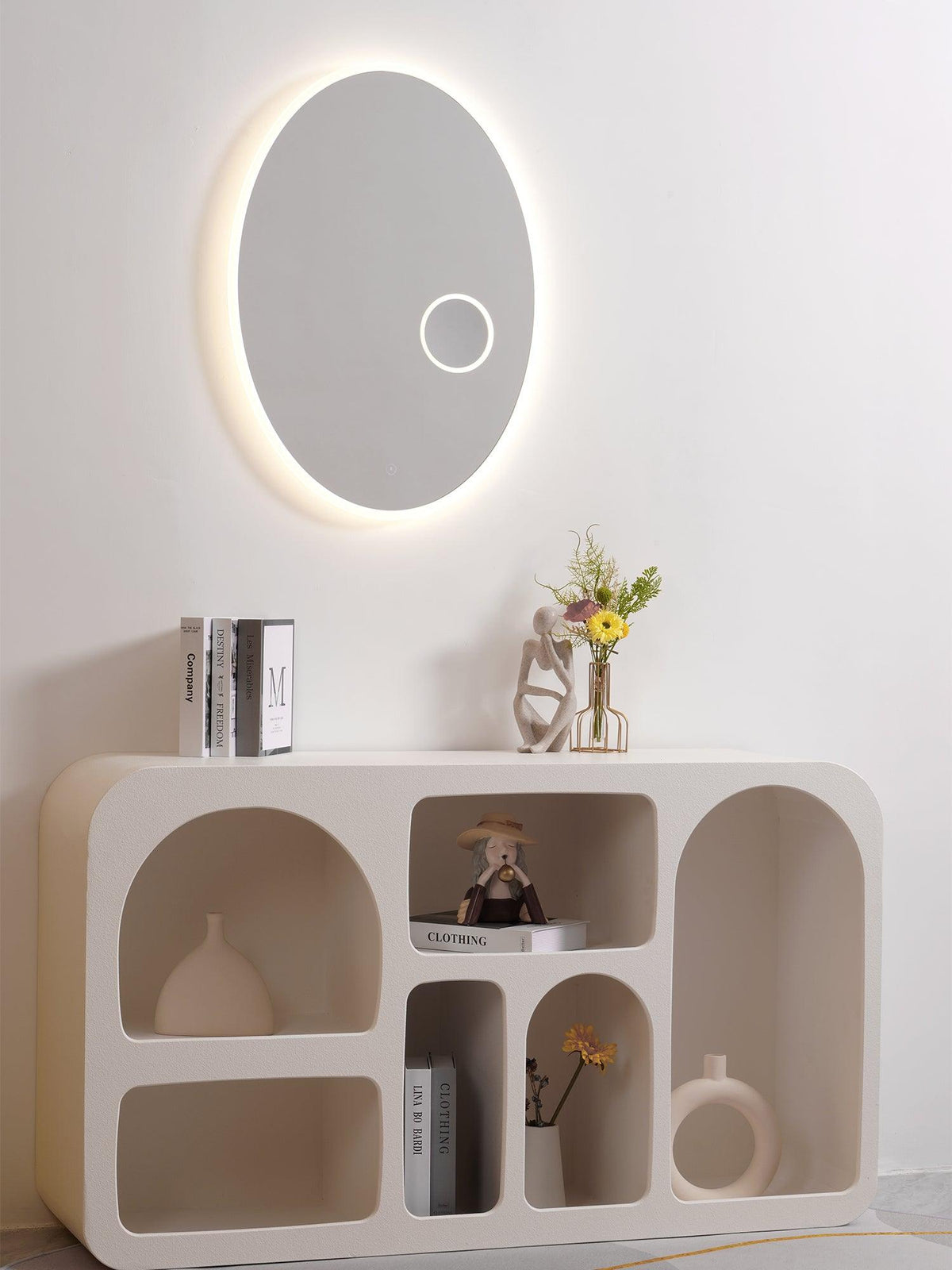 Ovariel Specchio ovale in plastica con luce da parete