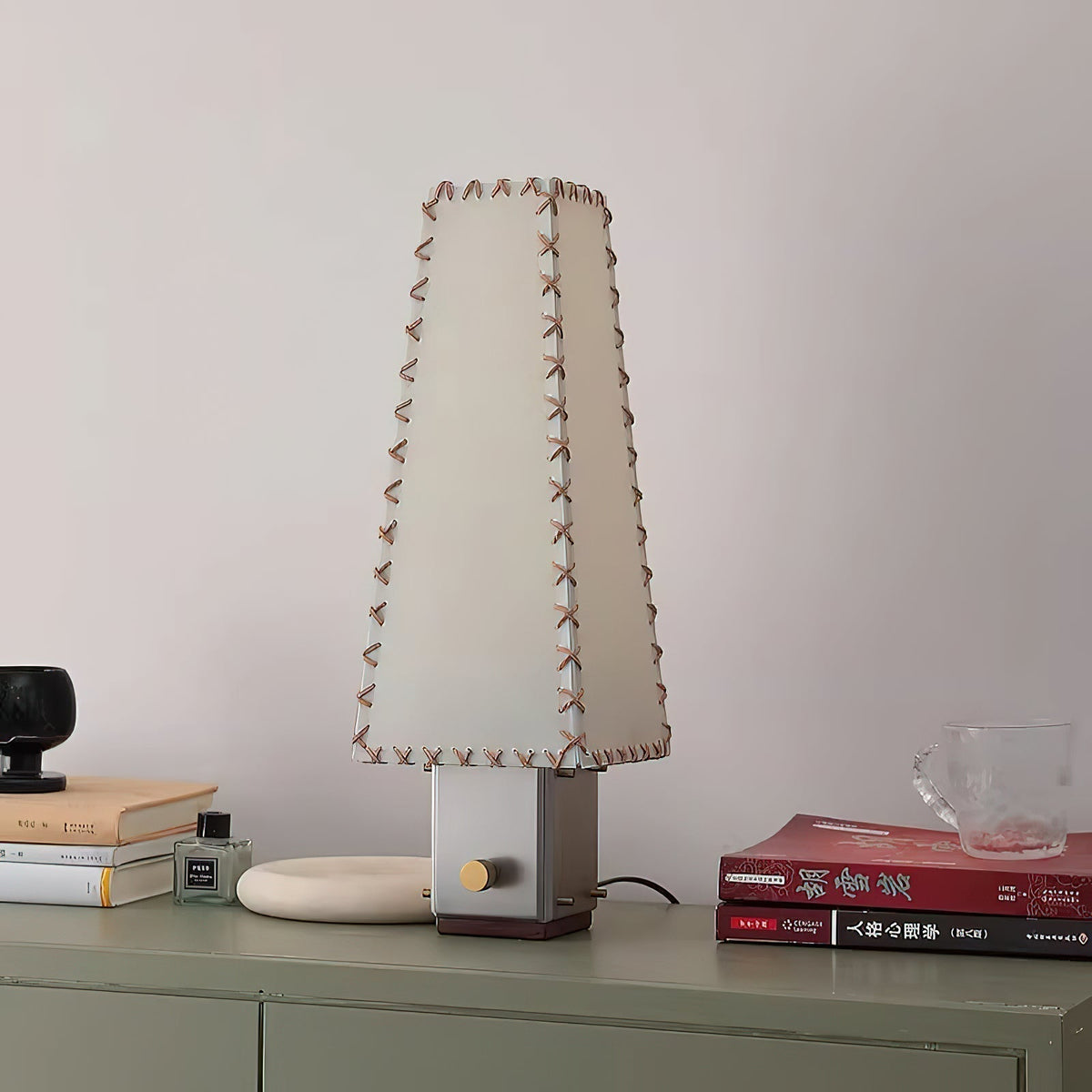 Stitcher lampada da tavolo