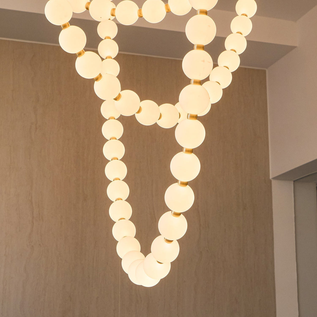 Kanell lampadario in ottone Sputnik