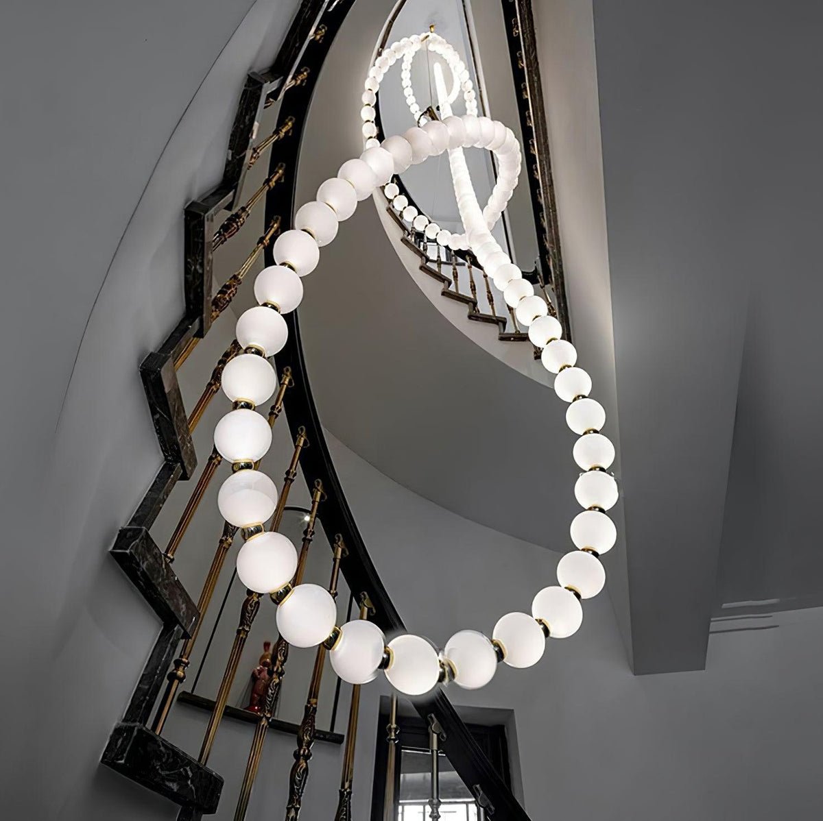 Kanell lampadario in ottone Sputnik