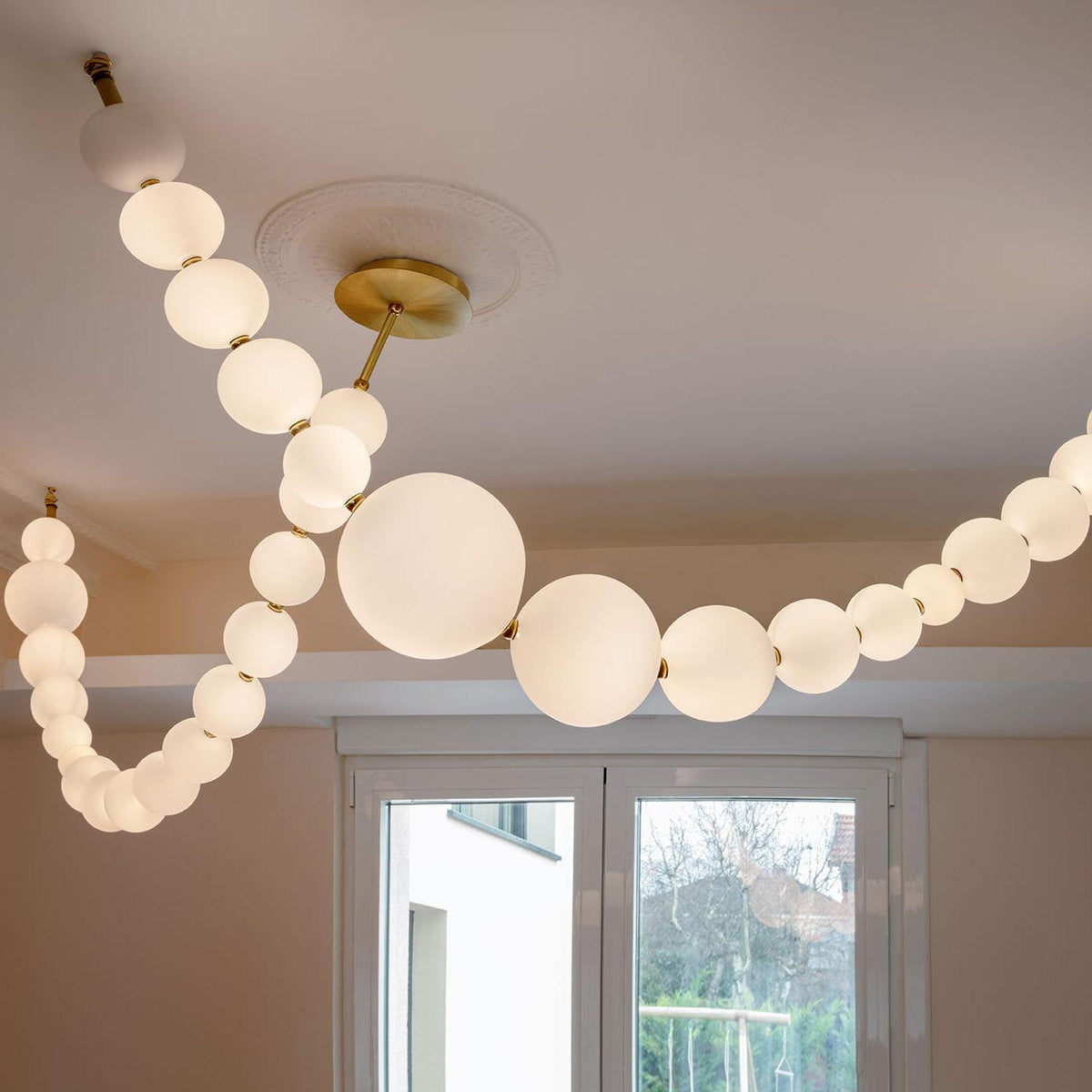 Kanell lampadario in ottone Sputnik