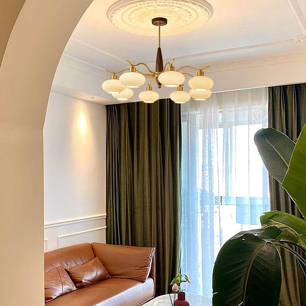 Cavien lampadario in ottone e Noce