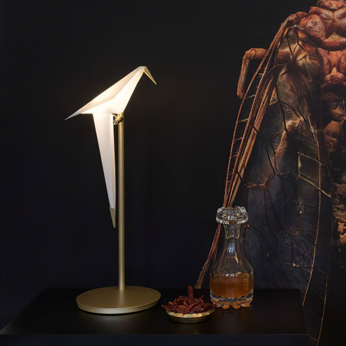 Kaelora lampada da tavolo contemporanea