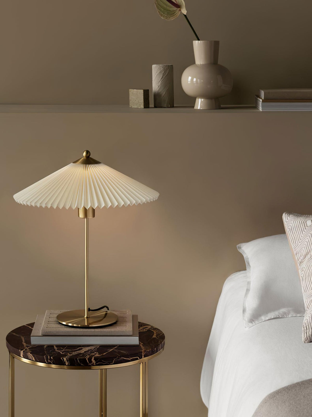 Camirir lampada da tavolo a Parasole Pleatato