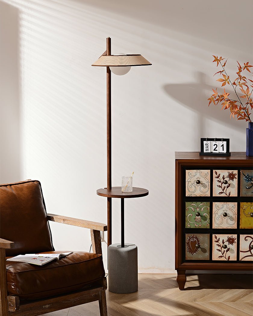 Mirz lampada da terra minimalista in legno di Noce