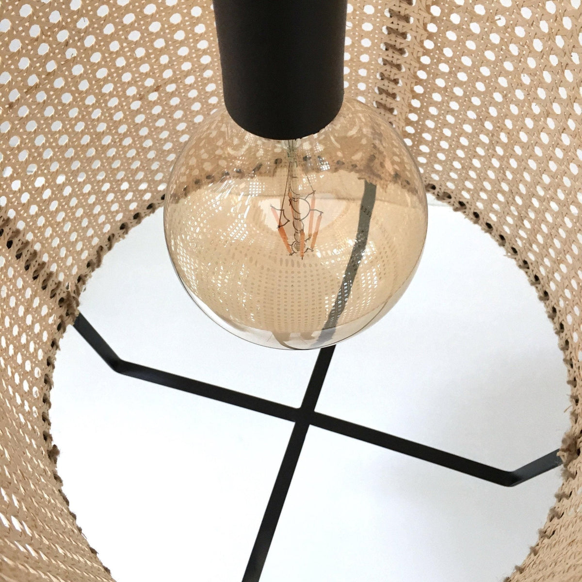 Kevis lampada a sospensione Struttura metallica in canna di rattan stile industriale