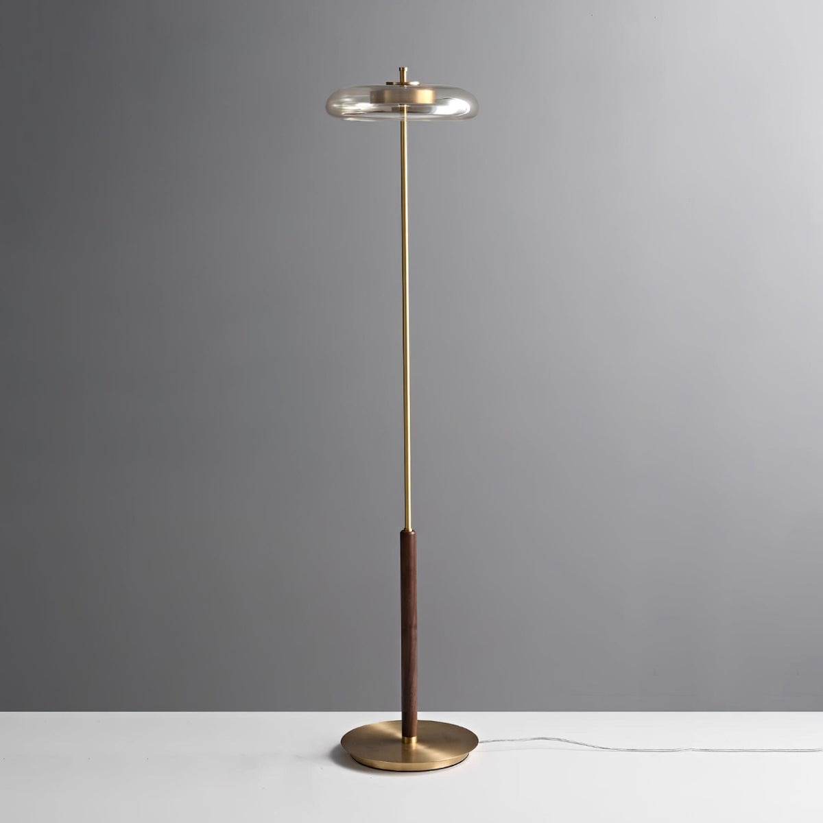 Redondo lampada da terra