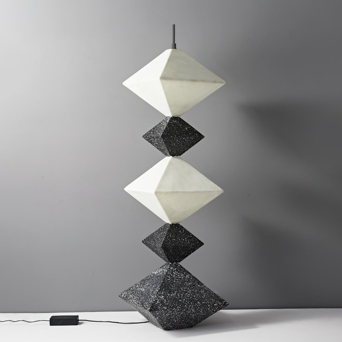 GeoGlow Rhombus Cube lampada da terra