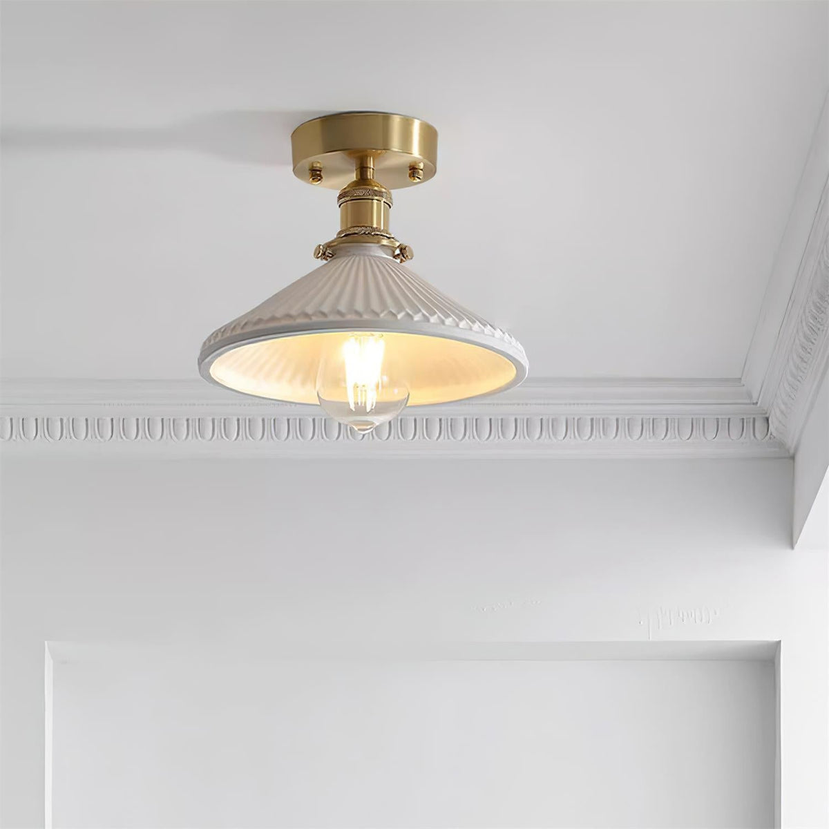 Belmont lampada da soffitto vintage in ottone e ceramica