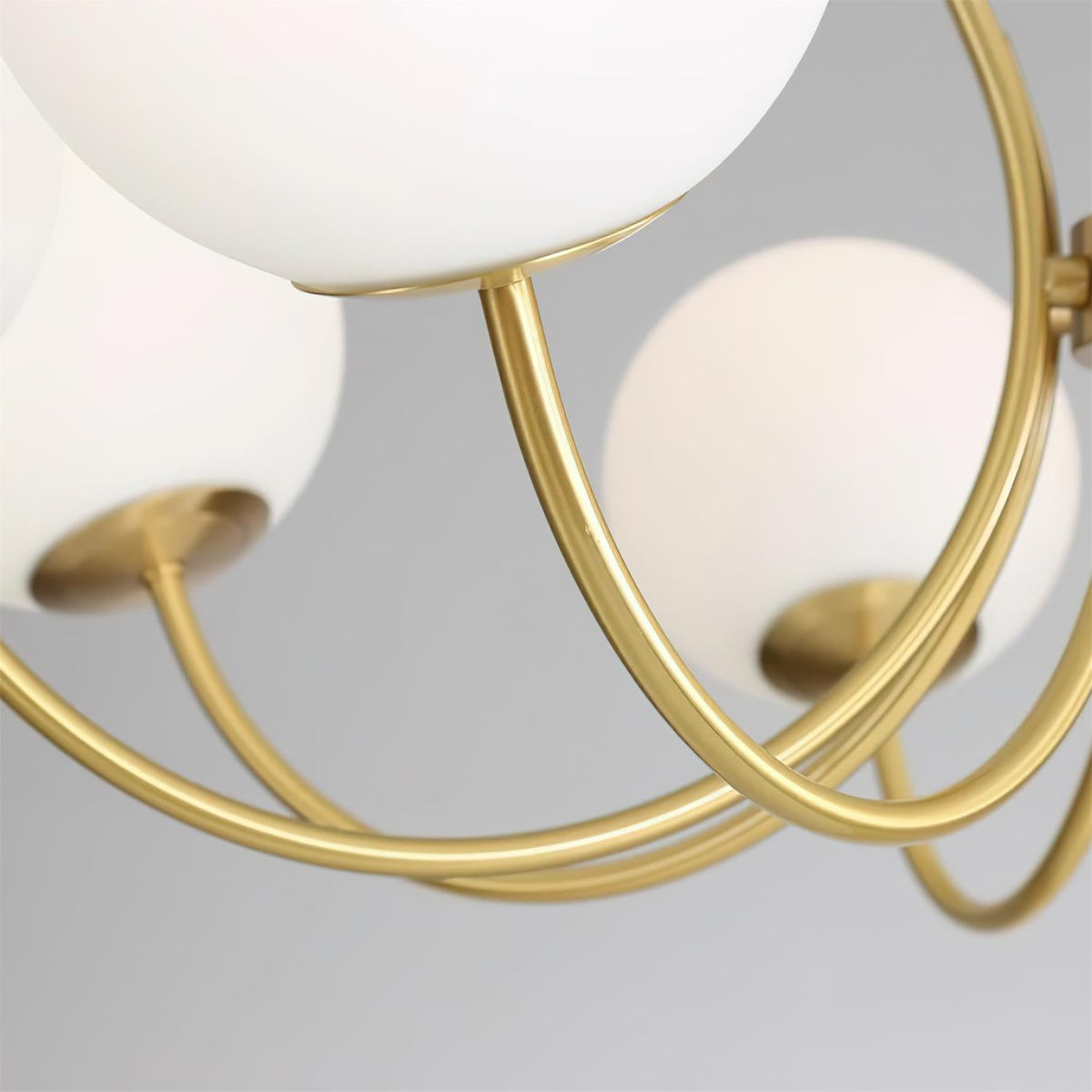 Veslo lampadario in ottone e legno con Paralume Sferico