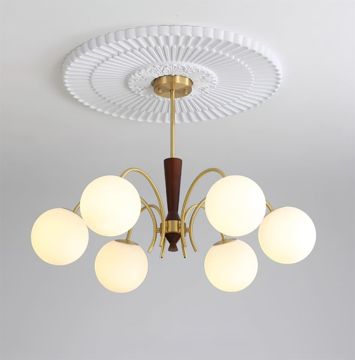 Veslo lampadario in ottone e legno con Paralume Sferico
