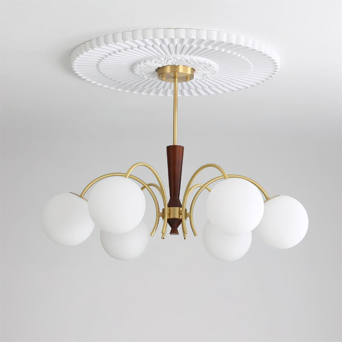 Veslo lampadario in ottone e legno con Paralume Sferico